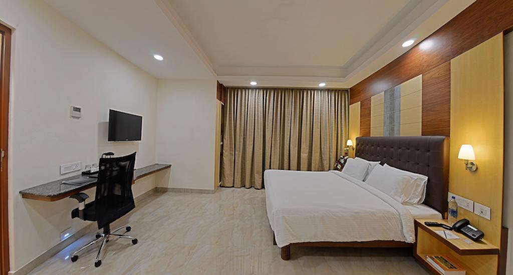 Poppys Anukula Residency Vellore Chambre photo